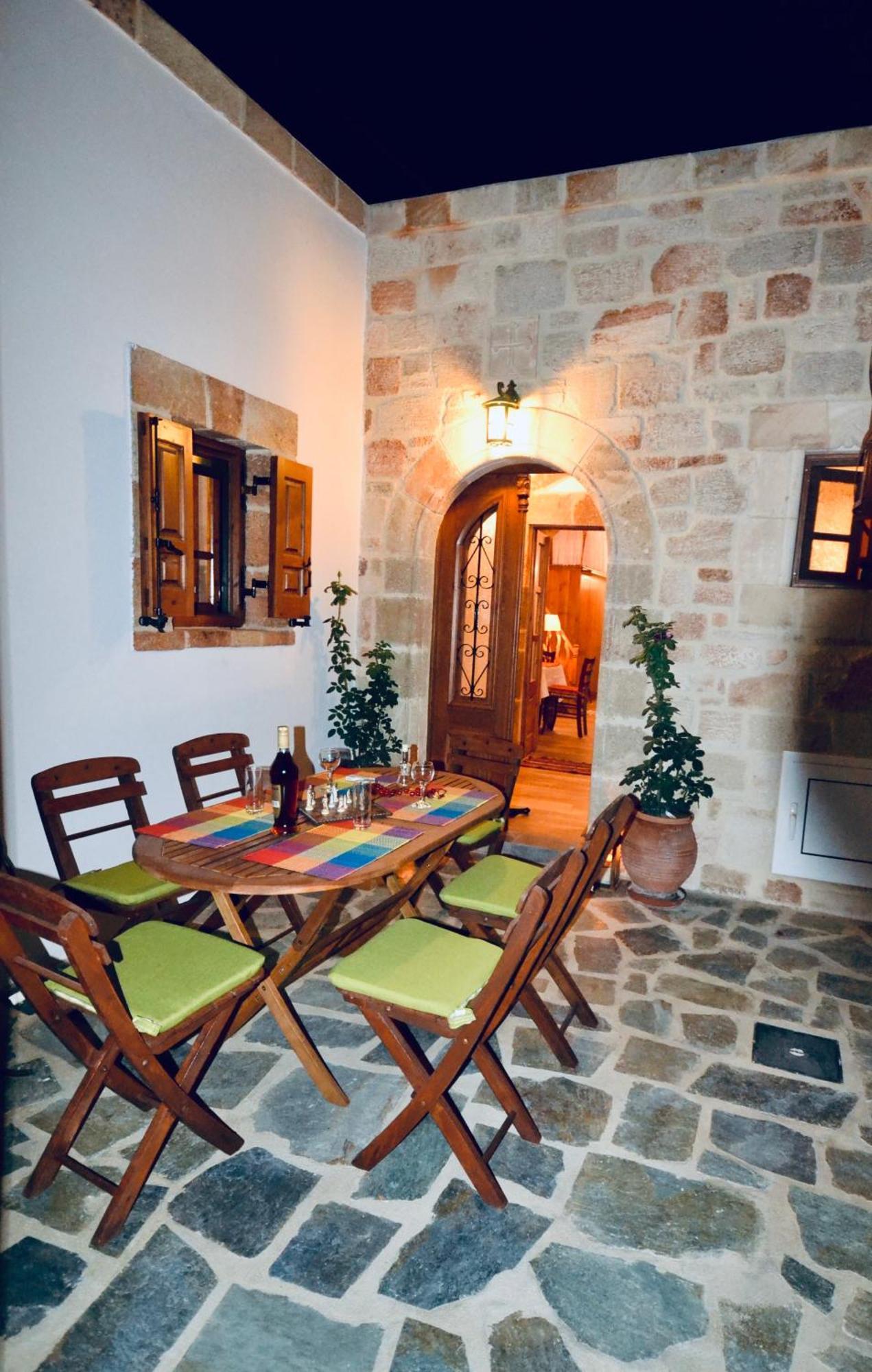 Villa Patitiri Traditional House With Hot Tub Archangelos  Exterior photo